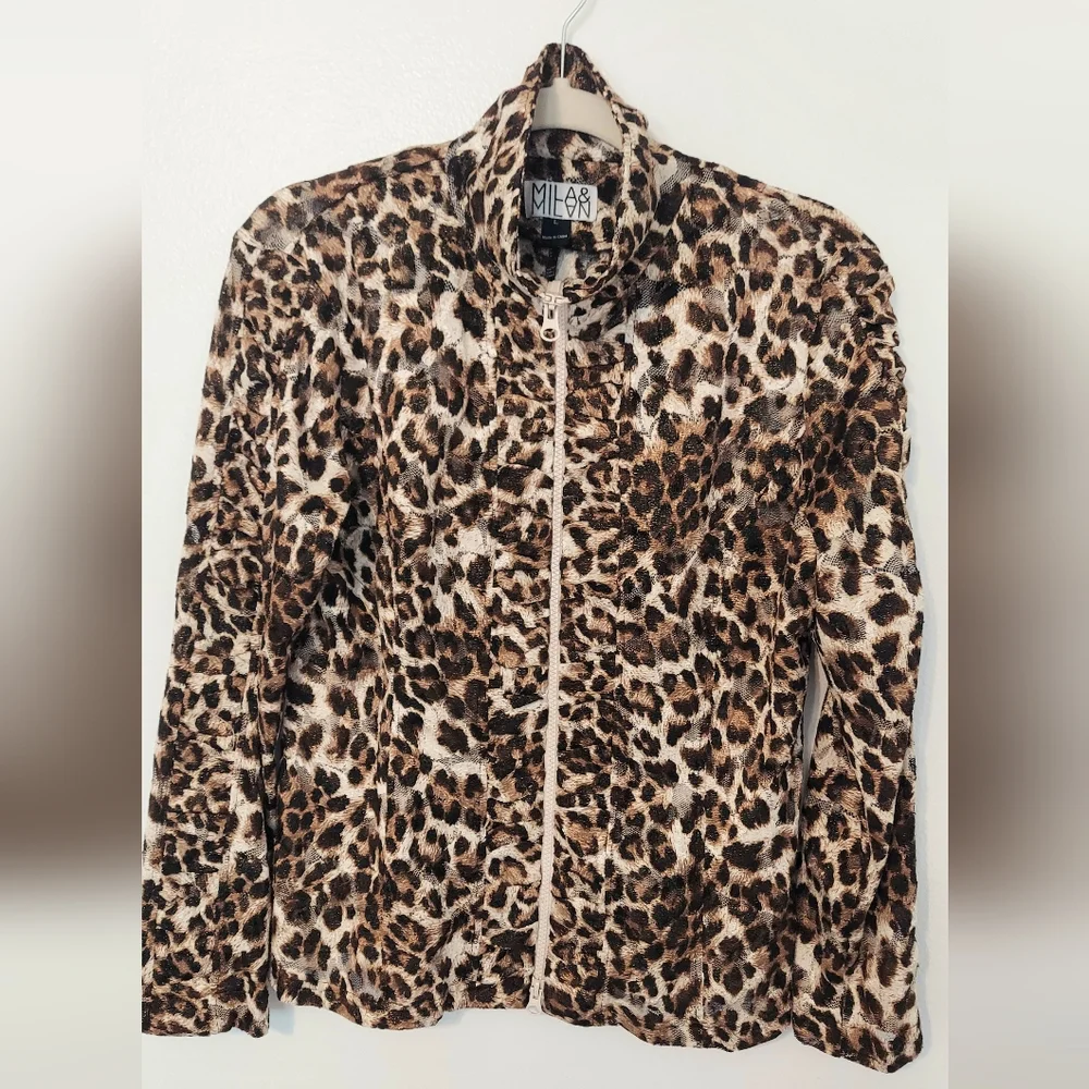 Leopard Print Jacket in Brown and Black - Picture 3 of 6